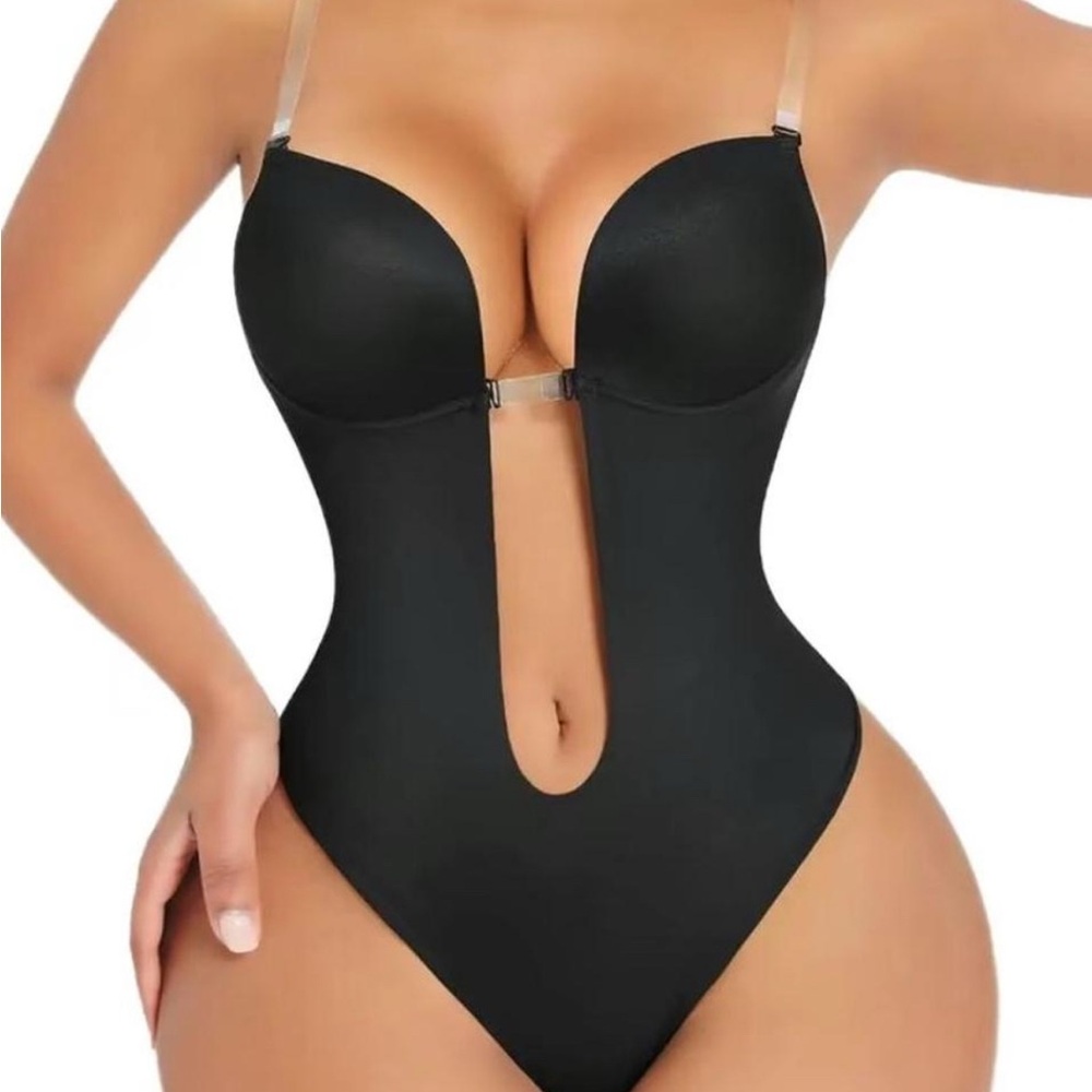 FeelinGirl Black Plunge Bodysuit
